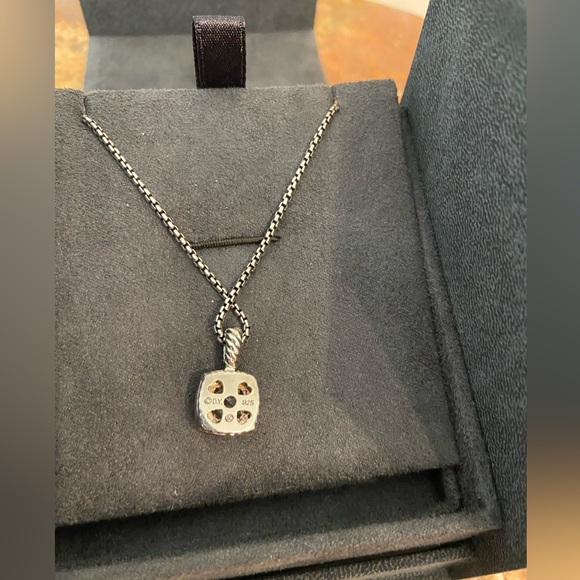 Authentic David Yurman Petite Albion White Topaz Diamond Sterling Necklace 🤍🩶🌻 - Picture 4 of 14